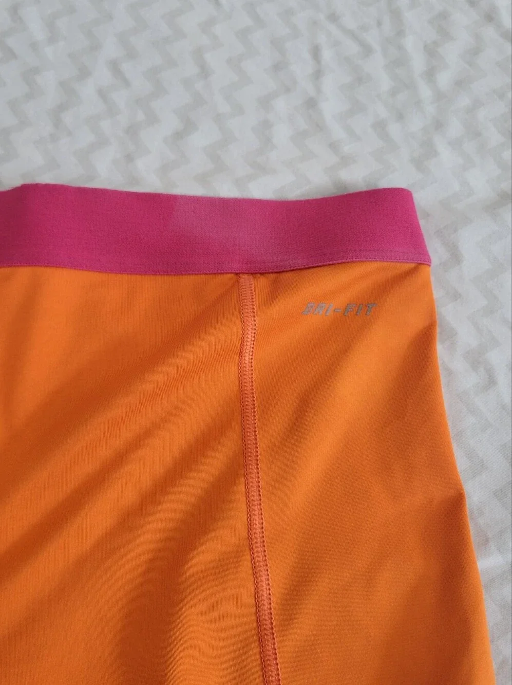 Nike Pro Orange Athletic Compression Shorts with Pink Waistband Size Large